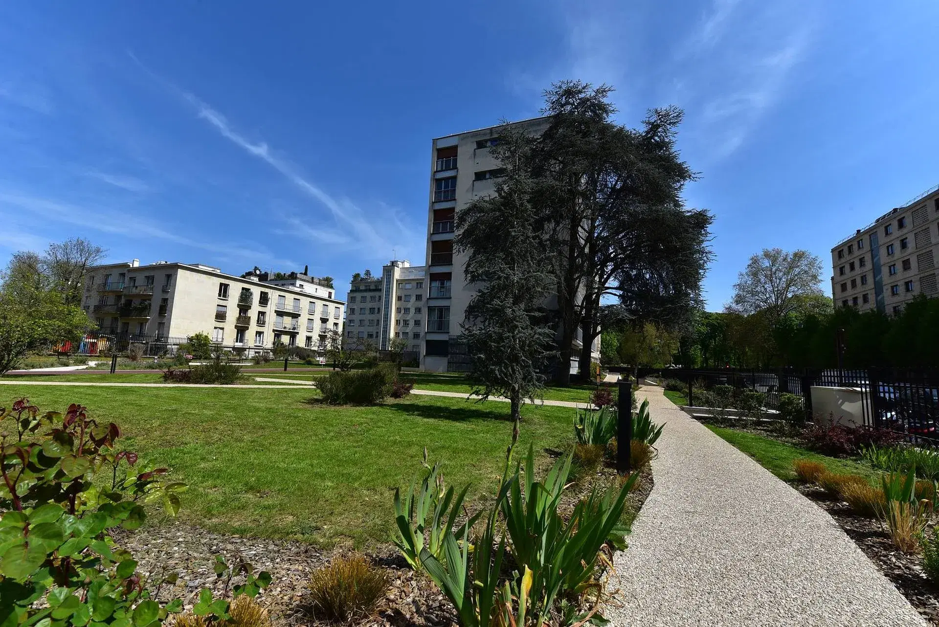 Aménagement paysager NBS en Île-de-France